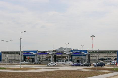 Au început lucrările pentru racordarea Aeroportului la şoseaua naţională DN 79 Oradea - Arad (FOTO)