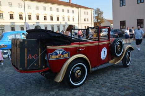 Pagubă de 10.000 euro! Hoţii au furat instalaţia de cronometrare a Raliului Carpaţi Retro, desfăşurat în premieră în Bihor (FOTO)