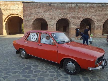 Pagubă de 10.000 euro! Hoţii au furat instalaţia de cronometrare a Raliului Carpaţi Retro, desfăşurat în premieră în Bihor (FOTO)