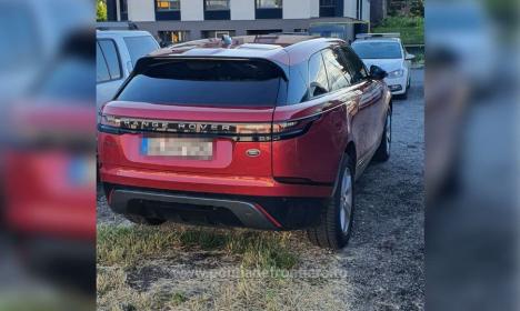 Range Rover de 100.000 de euro, confiscat în vama Borş (FOTO)