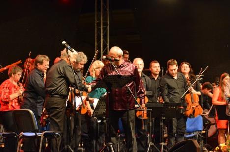 'Oradea mea': La concertul Rapsodia Toamnei, dirijorul Romeo Rîmbu şi-a prezentat propunerea pentru imnul oraşului (FOTO / VIDEO)