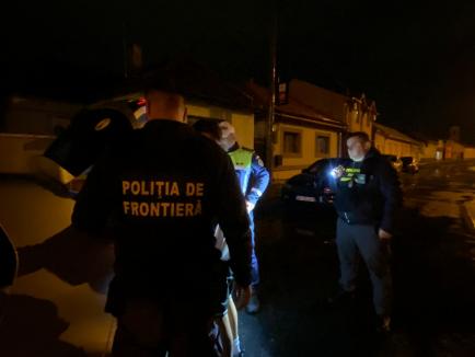 Razie de amploare a polițiștilor în Oradea: Au ieșit în stradă inclusiv ”mascații” (FOTO/VIDEO)