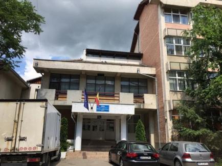 Şcoala nr. 11 din Oradea va fi reabilitată cu o investiţie de peste 11 milioane lei (VIDEO)