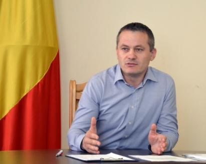 Mircea Mălan: "Asociaţiile de proprietari care s-au înscris în programul de reabilitare să vină cu documentele până în 5 septembrie"