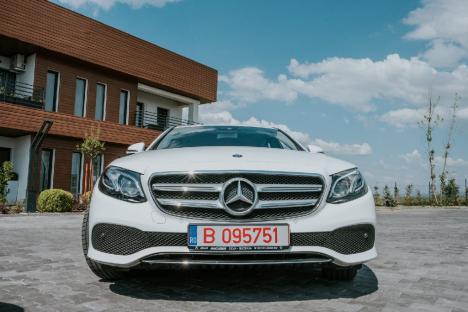 Călătoreşte cu classă! Rental Cars Oradea închiriază maşini de lux la super preţuri! (FOTO)