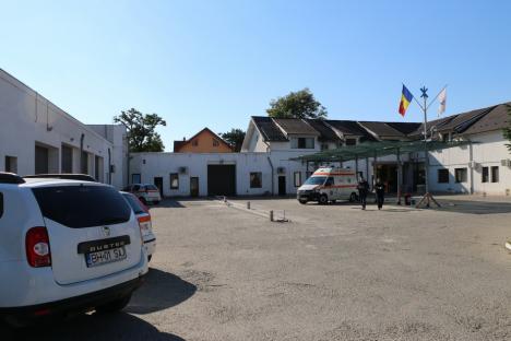 Spitale sub asediu: BIHOREANUL a pătruns din nou în spitalele Covid din Oradea. Vezi ce a găsit acolo! (FOTO / VIDEO)