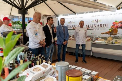 Masterclass de pizza napoletană cu campioni mondiali la Restaurantul Corsarul din Oradea, al cărui Chef a devenit ambasador al Asociației Pizzerilor Napoletani (FOTO)