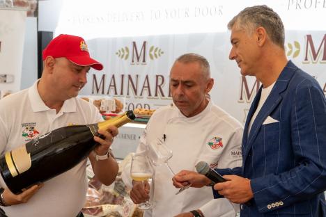 Masterclass de pizza napoletană cu campioni mondiali la Restaurantul Corsarul din Oradea, al cărui Chef a devenit ambasador al Asociației Pizzerilor Napoletani (FOTO)