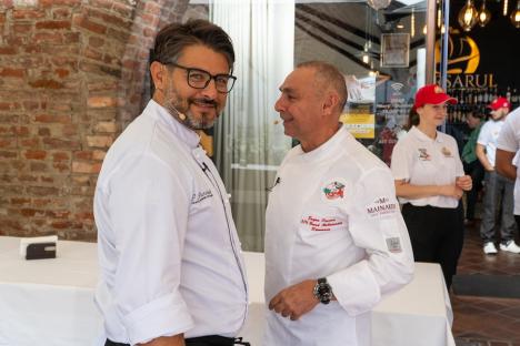 Masterclass de pizza napoletană cu campioni mondiali la Restaurantul Corsarul din Oradea, al cărui Chef a devenit ambasador al Asociației Pizzerilor Napoletani (FOTO)