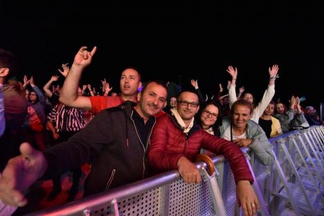 Retro Summer Festival 2022: Dr. Alban și-a întărâtat publicul în Băile 1 Mai: „Ca-tas-tro-fă!” (FOTO)