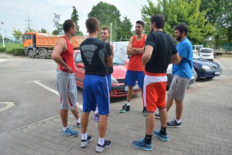 Baschetbaliştii echipei campioane CSM CSU Oradea s-au reunit în efectiv restrâns (FOTO)