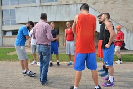 Baschetbaliştii echipei campioane CSM CSU Oradea s-au reunit în efectiv restrâns (FOTO)
