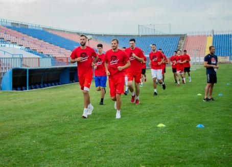 Baschetbaliştii de la CSM CSU Oradea s-au reunit la stadionul Iuliu Bodola (FOTO)