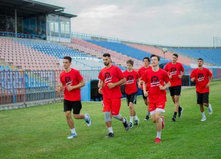 Baschetbaliştii de la CSM CSU Oradea s-au reunit la stadionul Iuliu Bodola (FOTO)