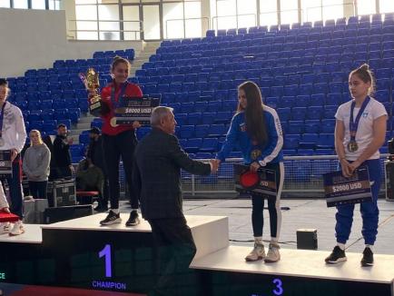 Roxana Hamza a cucerit bronzul la Europenele de Box U22 din Muntenegru