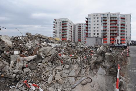 Ultimele hale ale fostei întreprinderi Înfrăţirea din Oradea au fost demolate. Vezi ce va fi construit în locul lor! (FOTO)