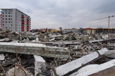 Ultimele hale ale fostei întreprinderi Înfrăţirea din Oradea au fost demolate. Vezi ce va fi construit în locul lor! (FOTO)