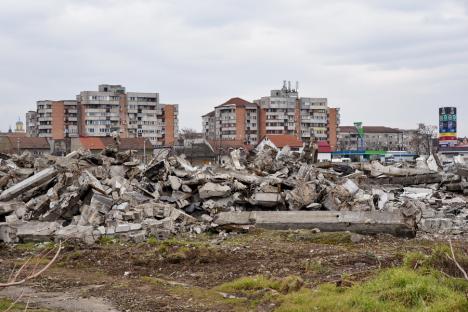 Ultimele hale ale fostei întreprinderi Înfrăţirea din Oradea au fost demolate. Vezi ce va fi construit în locul lor! (FOTO)