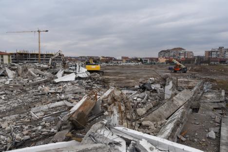 Ultimele hale ale fostei întreprinderi Înfrăţirea din Oradea au fost demolate. Vezi ce va fi construit în locul lor! (FOTO)