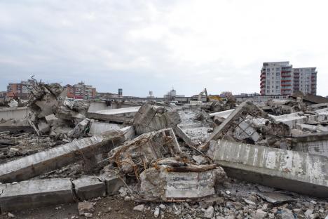 Ultimele hale ale fostei întreprinderi Înfrăţirea din Oradea au fost demolate. Vezi ce va fi construit în locul lor! (FOTO)