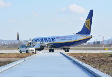 Trafic intens la Aeroportul din Oradea: 87% din cursele externe sunt ocupate, 400.000 de pasageri estimaţi până la finele anului