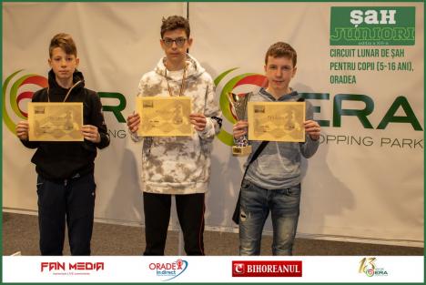 Cine sunt câștigătorii întrecerilor de şah din ianuarie în Oradea (FOTO)