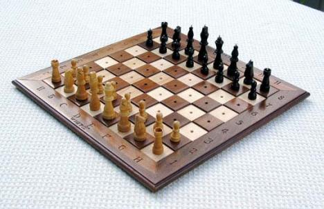 Sâmbătă are loc ediţia a doua concursului lunar de şah destinat copiilor