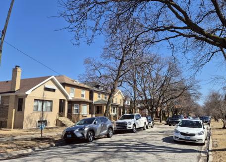 „Father George”, preotul român care strânge câteva sute de oameni la cea mai veche biserică ortodoxă românească din Chicago: România de azi este „o mare durere” (FOTO)