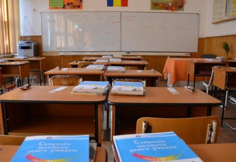 Big Brother închide ochii: Ca să facă economie, şcolile din Oradea renunţă la sistemele de supraveghere