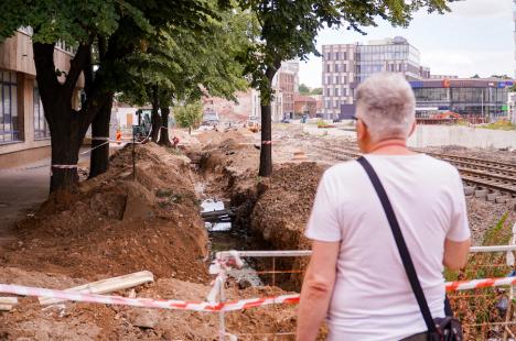 Vara amânărilor: Oradea, un oraș invadat de șantiere pe care oamenii Primăriei nu pot să le gestioneze (FOTO/VIDEO)