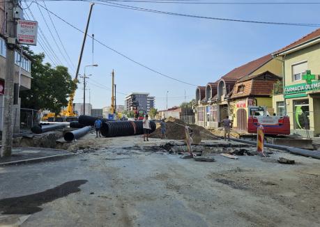 Circulaţia tramvaielor pe Bulevardul Decebal din Oradea NU va fi reluată la începutul școlii. Care este următorul termen limită (FOTO)