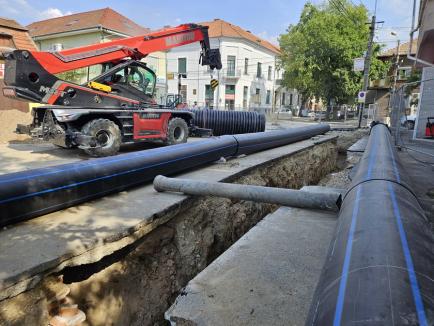 Circulaţia tramvaielor pe Bulevardul Decebal din Oradea NU va fi reluată la începutul școlii. Care este următorul termen limită (FOTO)