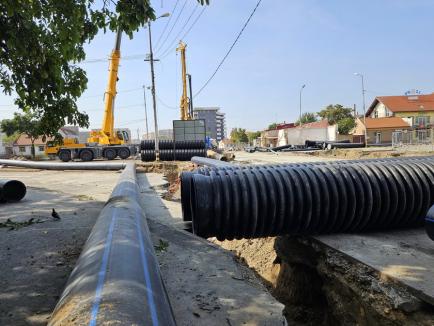 Circulaţia tramvaielor pe Bulevardul Decebal din Oradea NU va fi reluată la începutul școlii. Care este următorul termen limită (FOTO)