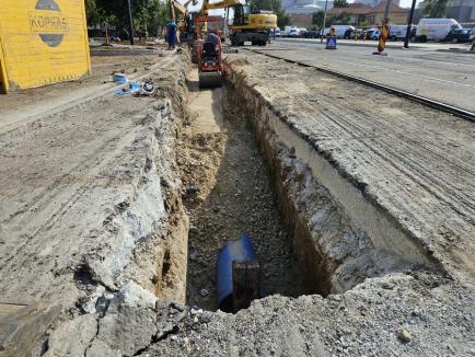 Circulaţia tramvaielor pe Bulevardul Decebal din Oradea NU va fi reluată la începutul școlii. Care este următorul termen limită (FOTO)