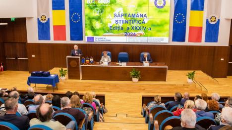 „Săptămâna științifică” la Universitatea din Oradea: 44 de cadre didactice au primit premii de excelență (FOTO)