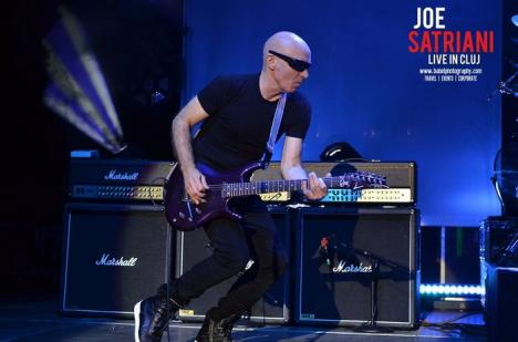 Joe Satriani la Cluj: cântare mare, sunet tare