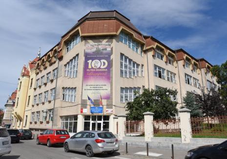 Şcoala Gimnazială 'Oltea Doamna' Oradea angajează portar