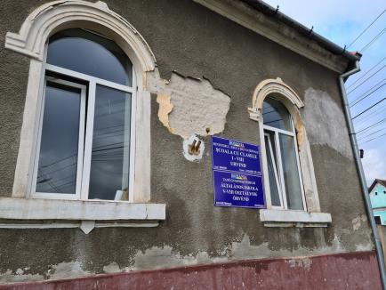Nereguli confirmate: Şcoala Profesională din Lugaşu de Jos are un an la dispoziţie să se pună pe picioare, altfel se desfiinţează (FOTO)