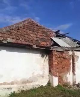 Demers inedit al unui consilier local din Bihor: Pentru că „școlile arată praf”, i-a cerut voie primarului să le repare din banii lui! (FOTO/VIDEO)
