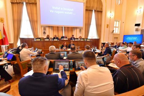 Consiliul Local Oradea şi-a majorat cu 740.000 lei contribuţia la bugetul FC Bihor (FOTO)