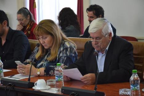 Din scandal în scandal: Şedinţa de marţi a Consiliului Judeţean a eşuat. Liberalii n-au vrut să voteze validarea noului consilier PSD (FOTO/VIDEO)