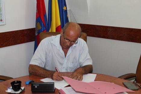 Proiectul strategic pe sănătate, un pas înainte: Primari şi şefi de instituţii din Bihor şi din Berettyóújfalu au semnat acordul de parteneriat (FOTO)