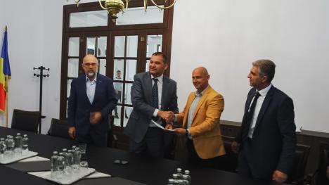 Ministerul Dezvoltării anunță că „a identificat constructorul” pentru două săli de sport în Bihor, dar nu îl „deconspiră” public (FOTO)
