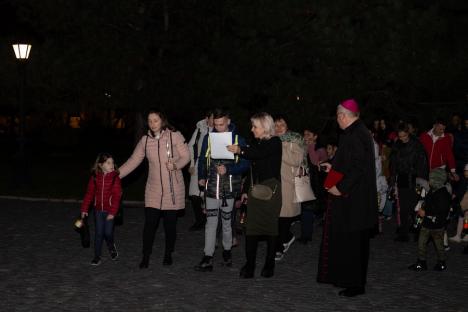 Ziua Sf. Martin, o tradiție germană sărbătorită și la Oradea. Elevi și preșcolari au confecționat lampioane în memoria soldatului devenit episcop (FOTO)