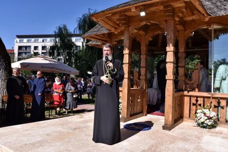 Cea mai nouă biserică din Băile Felix, ridicată în cadrul complexului President, a fost sfințită de mitropolitul Ardealului (FOTO)