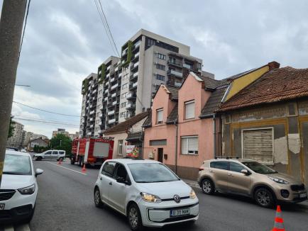 Nou incident în Oradea: O femeie ar fi amenințat că se aruncă de la etajul 5 al unui bloc Prima, numai că aceasta nu a fost de găsit acasă (FOTO/VIDEO)