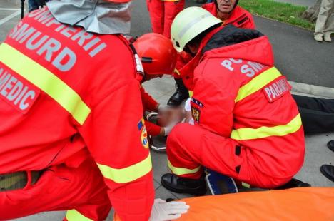 Trei doctoriţe au salvat un orădean care a făcut atac de cord în stradă: omul a scăpat cu viaţă şi e internat la spital