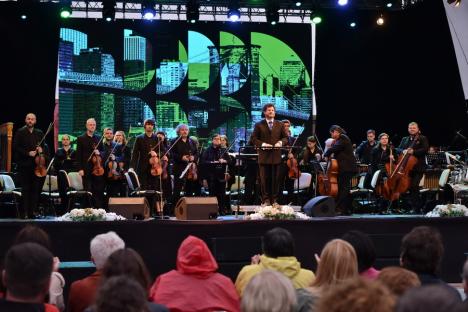 Muzică americană, vreme mohorâtă și spectatori puțini în prima seară a Sounds of Oradea (FOTO/VIDEO)