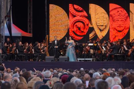 Soprana Angela Gheorghiu a fermecat publicul în prima seară a Sounds of Oradea (FOTO/VIDEO)