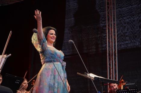 Soprana Angela Gheorghiu a fermecat publicul în prima seară a Sounds of Oradea (FOTO/VIDEO)